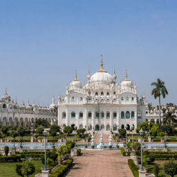 Chota Imambara in Lucknow: A Guide to the 'Palace of Lights