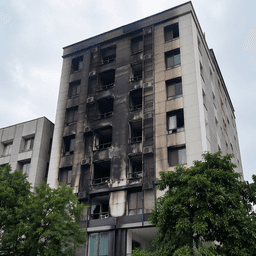 दिल्ली के मालवीय नगर में होटल में भीषण आग, 21 की मौत