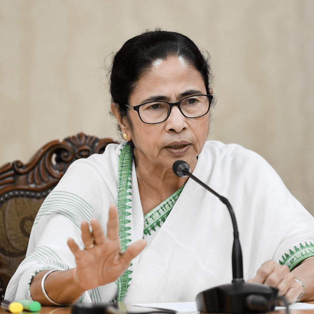 Illustration: TMC में बगावत के बीच ममता बनर्जी ने चीफ व्हिप नियुक्त किया · NewsDarpan (AI-generated, GPT-Image-2)
