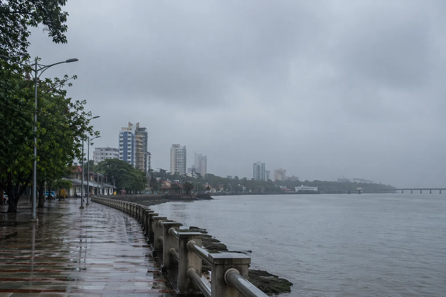 Mangaluru Weather Today 10 June 2026: 28°C, Light Drizzle | AQI 22 (Good)