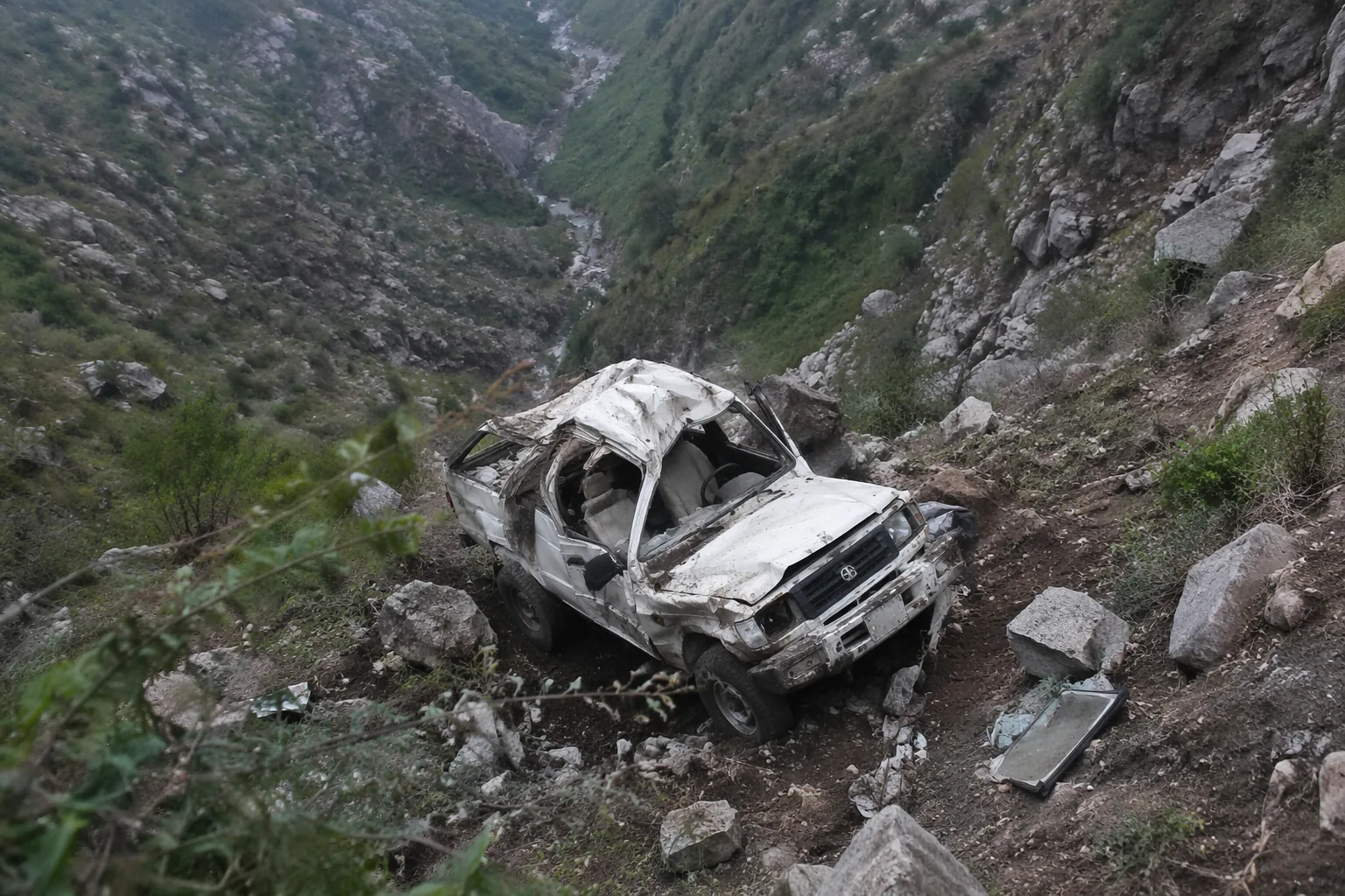 Seven killed in Himachal Pradesh Bolero accident, six from one family
