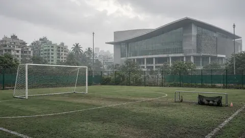 Footballers, coaches protest BMC proposal to turn Bandra ground into convention centre
