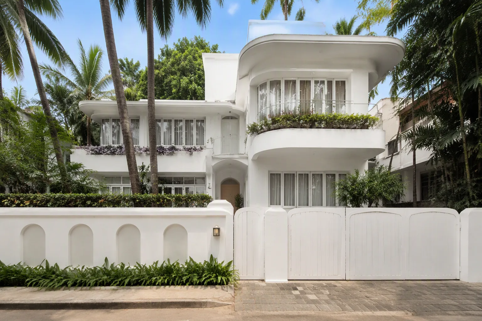 Ajay Devgn leases Juhu bungalow, set to earn ₹10.61 crore