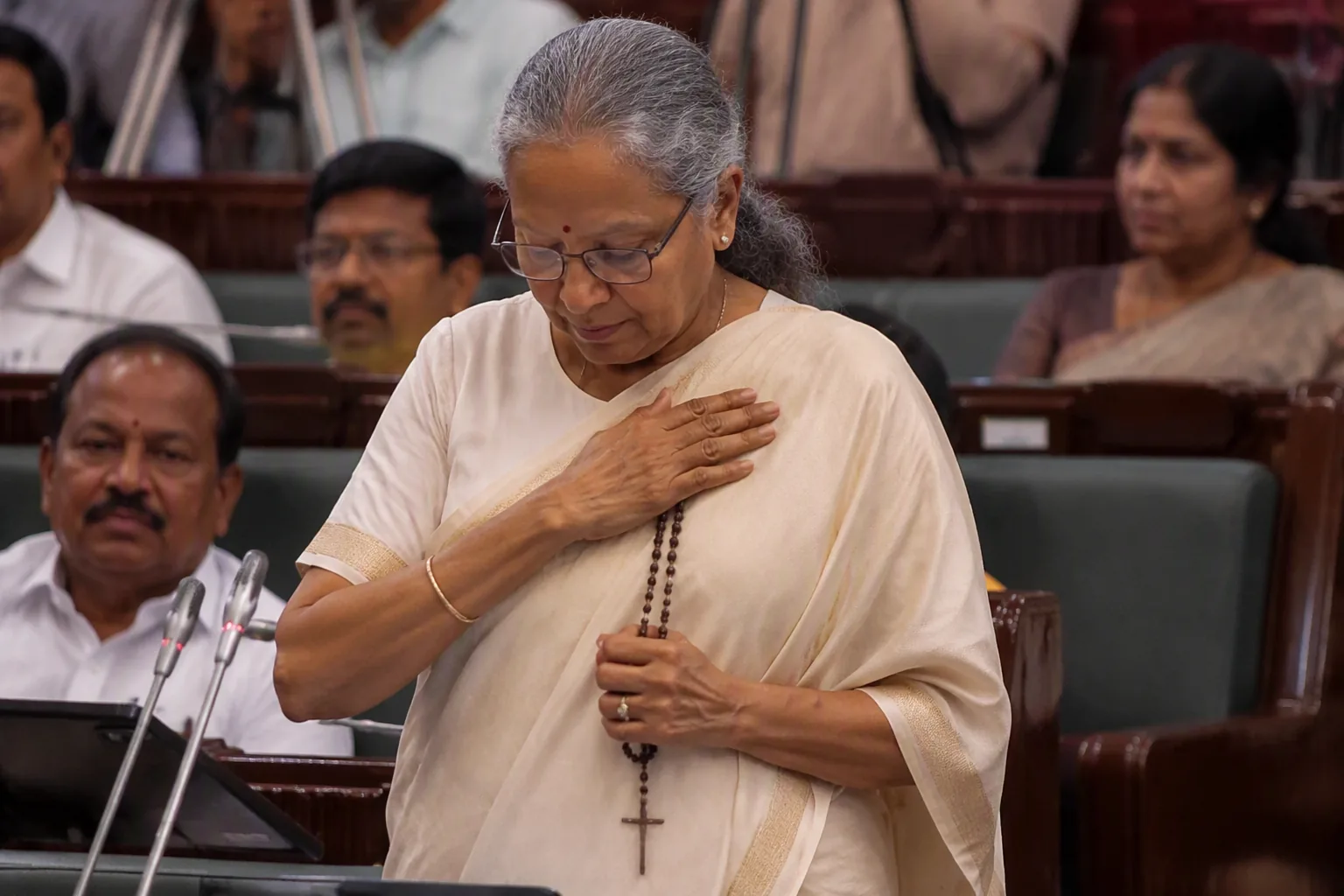 Tamil Nadu Finance Minister starts budget speech with religious gesture