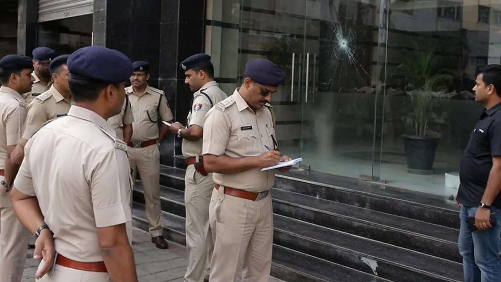 Patna Firing Case: Guards Arrested Amid Coaching Centre Controversy