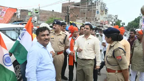 बांदा में हर घर तिरंगा अभियान के तहत विशाल रैली आयोजित