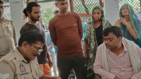 Teacher arrives drunk at Firozabad school, sparks chaos and protests
