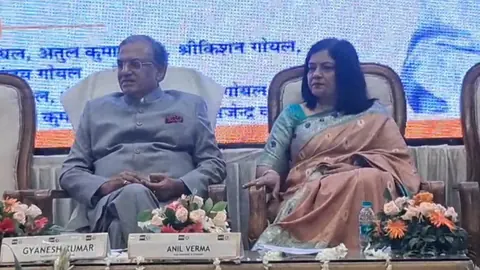 मुख्य निर्वाचन आयुक्त ने आगरा में लोकतंत्र की ताकत पर जोर दिया