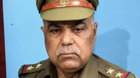 Retired police sub-inspector shot dead in Unnao, investigation underway