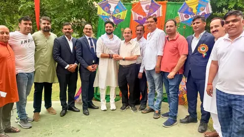 Paramount Emotions society in Greater Noida celebrates Independence Day with unity