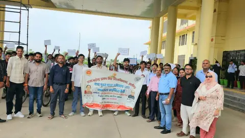 Raja Mahendra Pratap Singh University hosts cycle rally for drug awareness