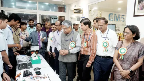 ISRO scientists inspire 500 students with India's space exploration vision at Lucknow school
