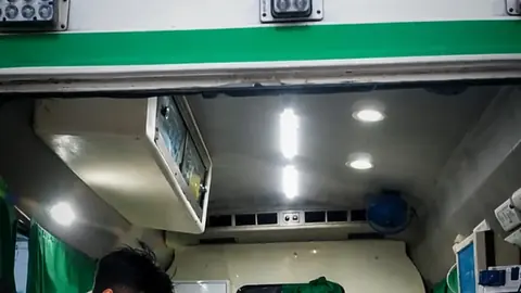 सड़क हादसे में गंभीर चोट खाए युवक की जान बचाई एएलएस एंबुलेंस ने