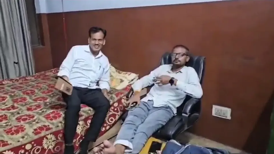 Video of alleged drug use in Hamirpur District Hospital rest room sparks security concerns