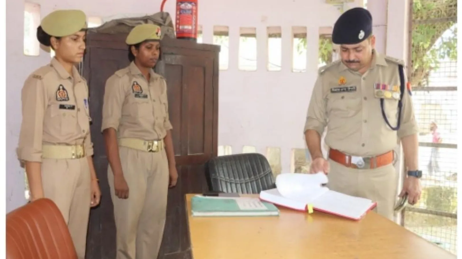 संभल के पुलिस अधीक्षक ने थाना कुड़फतेहगढ़ का अचानक निरीक्षण किया