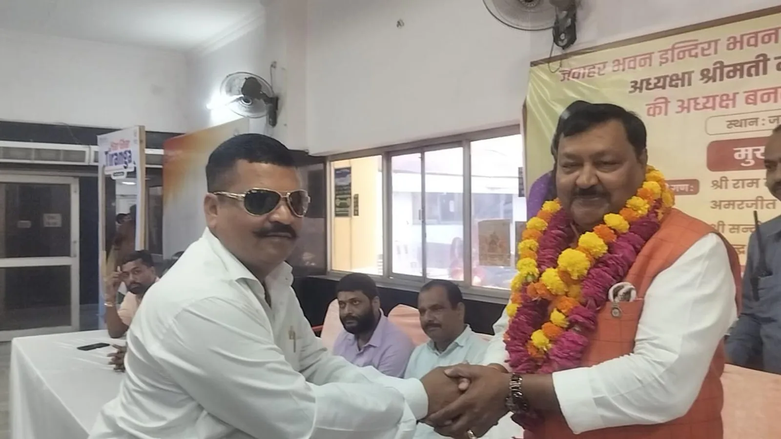मिनिस्ट्रियल सर्विस एसोसिएशन के नेता को राज्य मंत्री ने किया सम्मानित