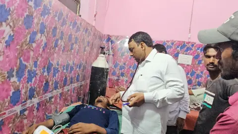 उत्तर प्रदेश में पिता से झगड़े के बाद युवक ने शैंपू पी लिया