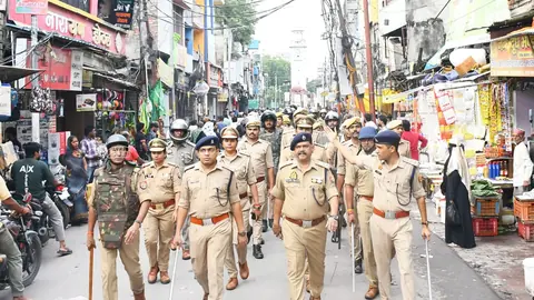 बहराइच में त्योहारों की सुरक्षा के लिए पुलिस ने बढ़ाई तैयारी
