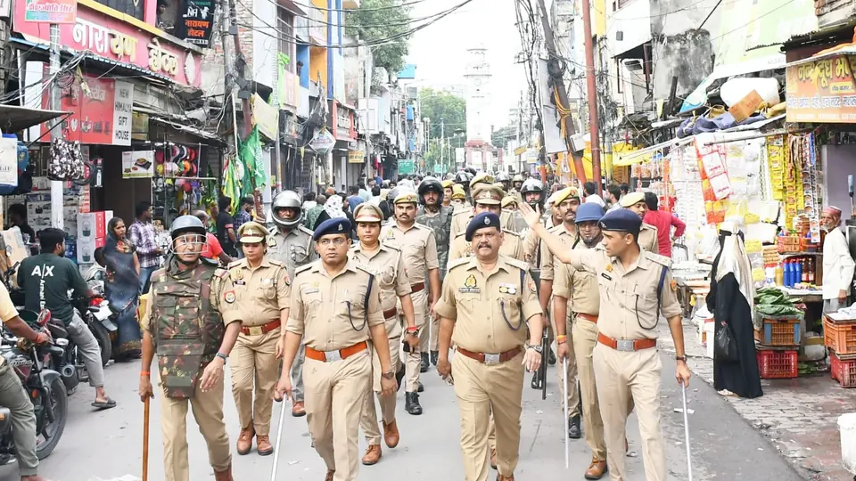 बहराइच में त्योहारों की सुरक्षा के लिए पुलिस ने बढ़ाई तैयारी