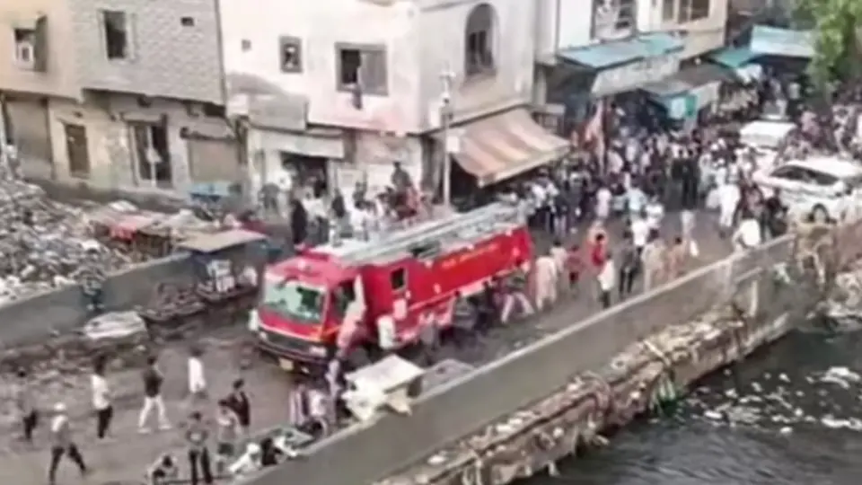 Man dies after falling into unfenced open drain in East Delhi
