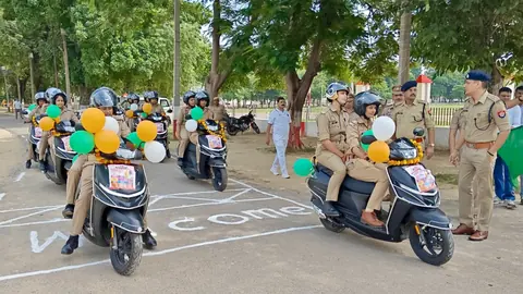 Pratapgarh police give ten scooters to female officers for women's safety patrols