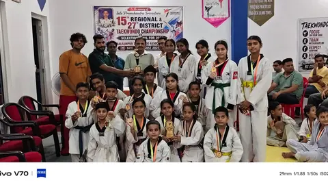 बहराइच ताइक्वांडो टीम ने 18 मेडल जीतकर दूसरा स्थान हासिल किया