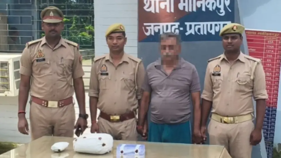 Man arrested for drug trafficking in Pratapgarh grocery shop raid