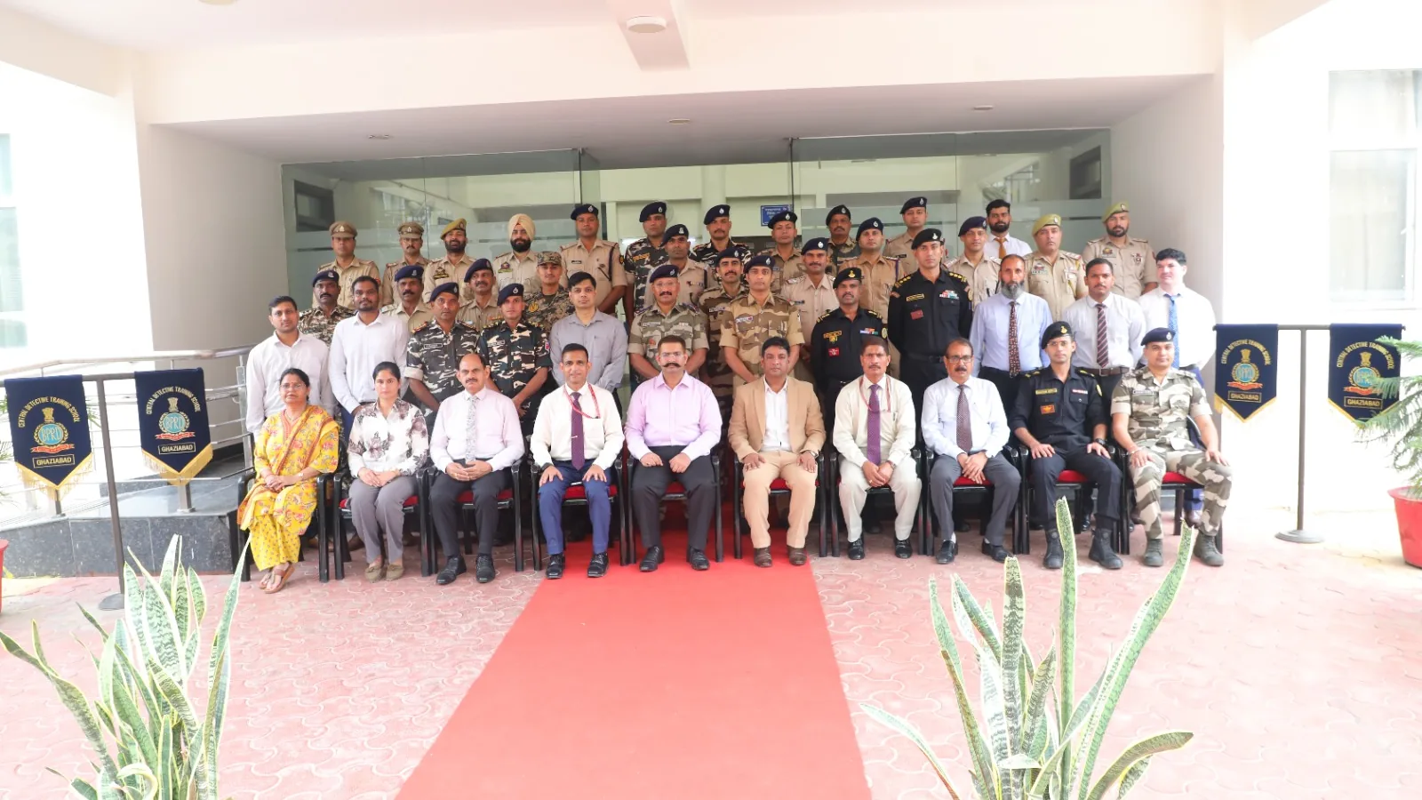 गाजियाबाद में पुलिस को वर्चुअल रियलिटी से ट्रेनिंग, तीन दिन का प्रोग्राम शुरू