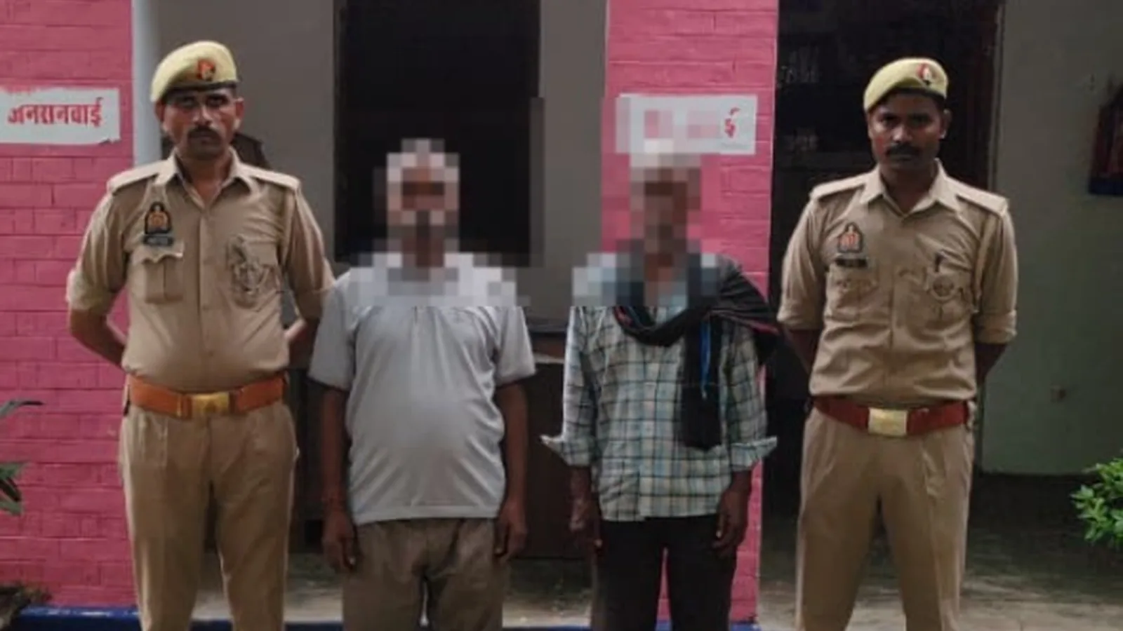 संग्रामगढ़ पुलिस ने दो वांछित आरोपियों को गिरफ्तार किया
