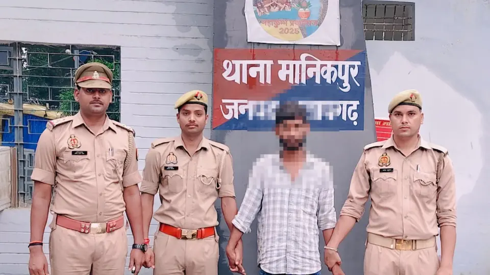 प्रतापगढ़ पुलिस ने ई-रिक्शा बैटरी चोरी का मामला 24 घंटे में सुलझाया