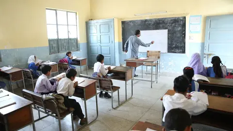 ‘Nearly 20 lakh students awaiting fee reimbursement’