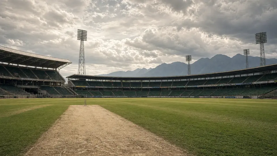 South Africa edge past Zimbabwe in tri-series, Pretorius stars with career-best 94