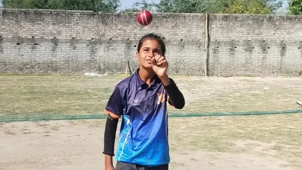अमेठी की नैना चौरसिया UPCA अंडर-15 फाइनल के लिए चुनी गईं