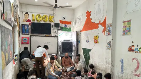 BJP youth leader distributes supplies, encourages education in Banda settlement