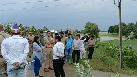 Rapti Flows 70 Cm Above Danger Mark, Shravasti On Flood Alert