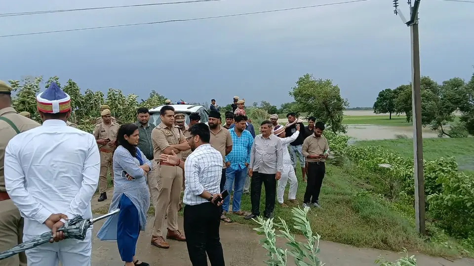 श्रावस्ती में राप्ती खतरे से 70 सेंटीमीटर ऊपर, रेड अलर्ट जारी