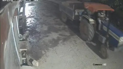 Around 20 Sand-Laden Tractor-Trolleys Allegedly Flee Police In Morena, Hit Car