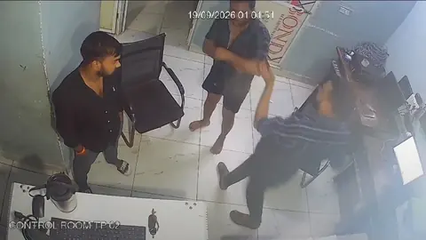 Dispute Over Toll Payment At Kheda Khajuria Toll Plaza In Ujjain