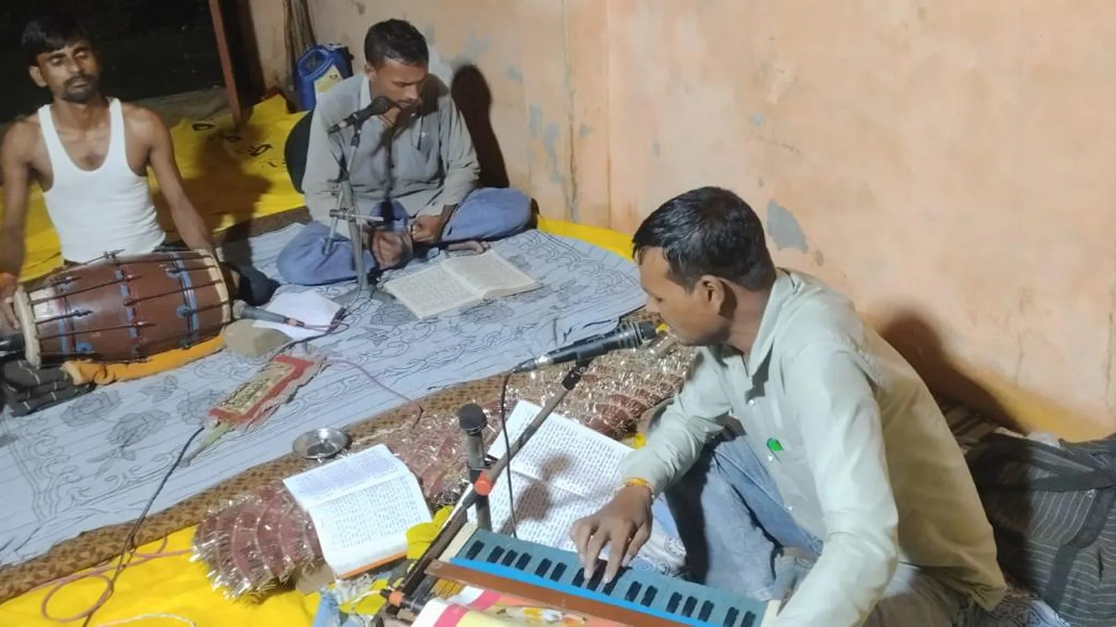 मुस्लिम श्रद्धालु ने समय माता मंदिर में करवाया अखंड रामायण पाठ