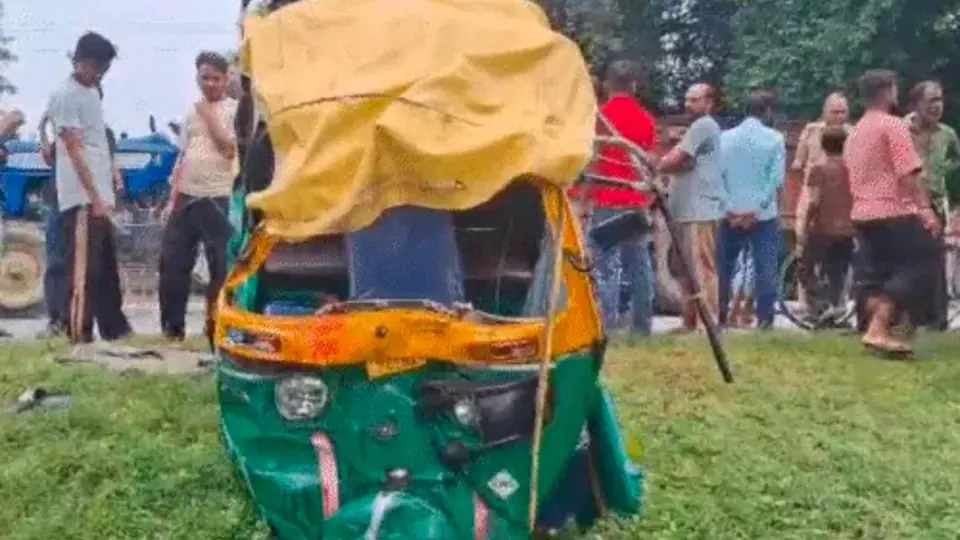 Six killed in Sambhal highway collision between dumper truck and tempo