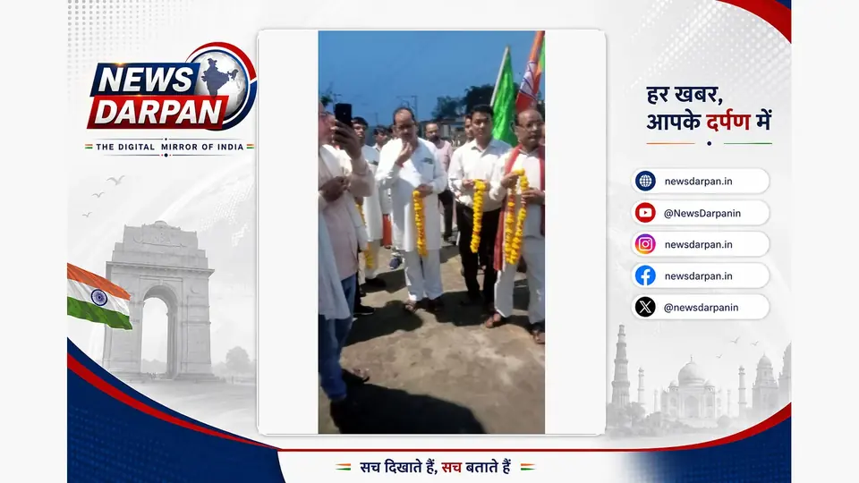 प्रतापगढ़-चित्रकूट इंटरसिटी एक्सप्रेस का जायस में भव्य स्वागत