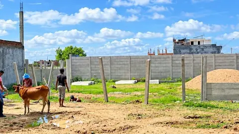 Kanpur Villagers Allege Illegal Sale of Government Land With Official Collusion