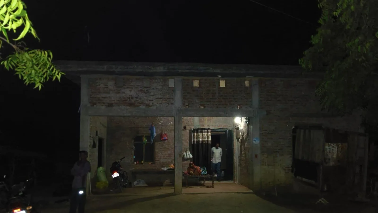Grandson arrested for allegedly murdering grandfather with spade in Raibareli