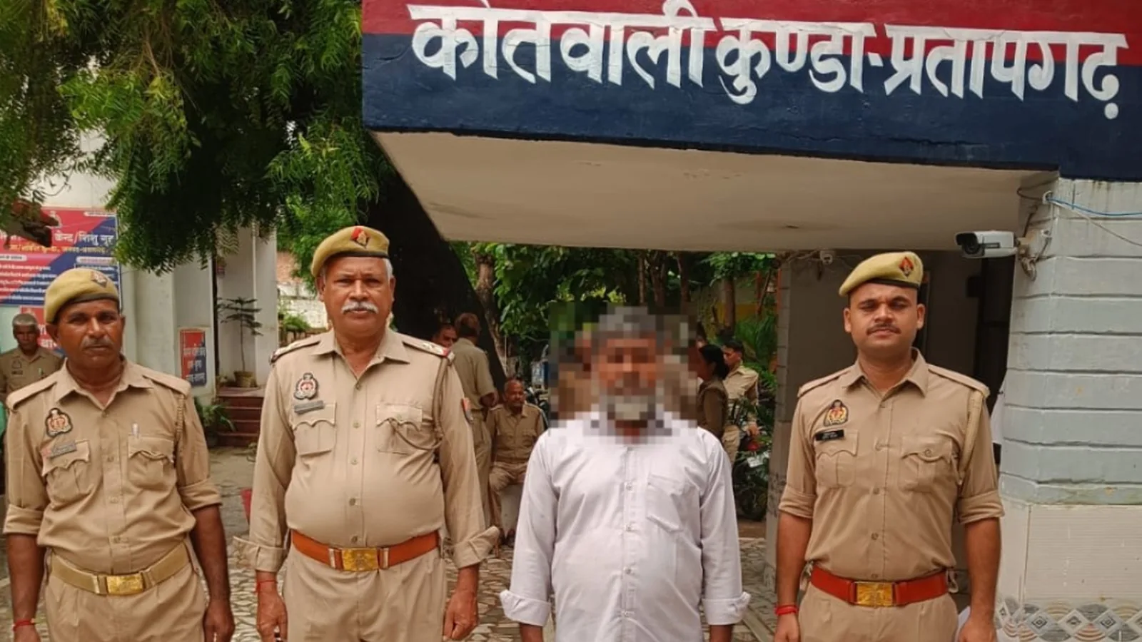 Pratapgarh police arrest wanted fraud accused after years of evading court warrant