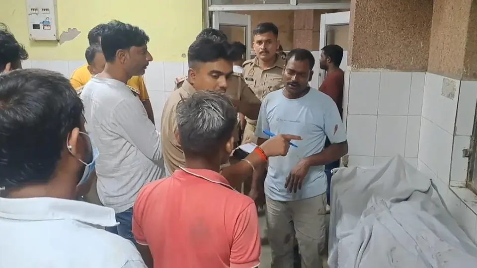 Tractor-pickup collision kills two workers, injures two others in Pratapgarh