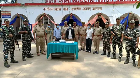 Police arrest Nepal couple with 4.917 kg opium worth 60 lakh rupees