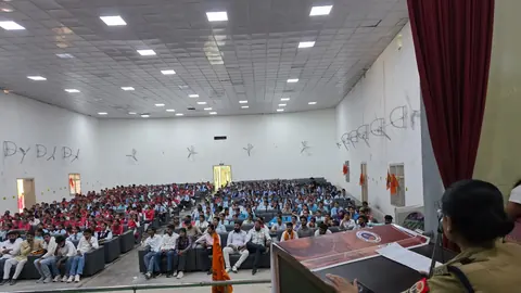 Cyber Safety, Mission Shakti Programme Held At Muzaffarnagar College