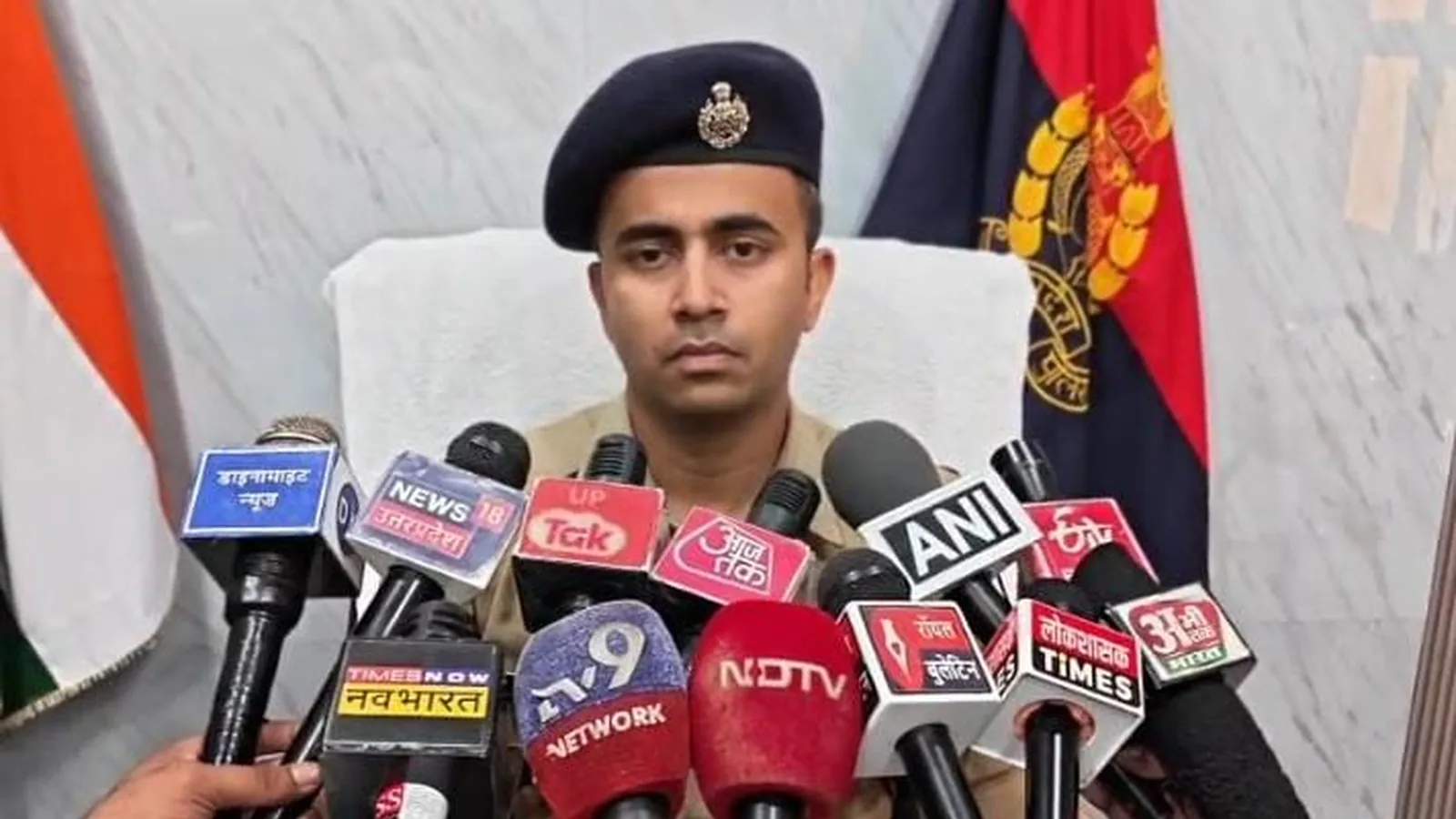 मुजफ्फरनगर में छात्राओं से छेड़छाड़ का आरोप, विरोध पर परिजनों से मारपीट