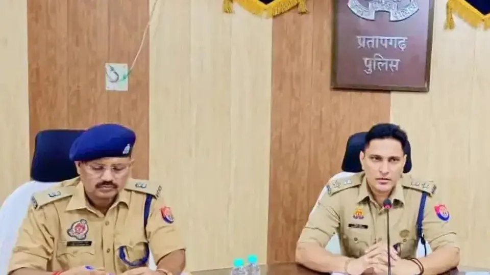 प्रतापगढ़ में पुलिस सिपाही पर चापड़ से हमला, दो आरोपियों पर 25-25 हजार इनाम