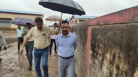 हमीरपुर के नए डीएम ने गौशाला में खामियां देख सुधार के निर्देश दिए